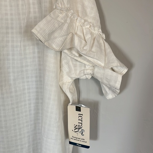 Terra & Sky Women's Plus Size V-Neck Shirred Short Sleeve Top Size 4X (28W-30W) - Picture 8 of 14